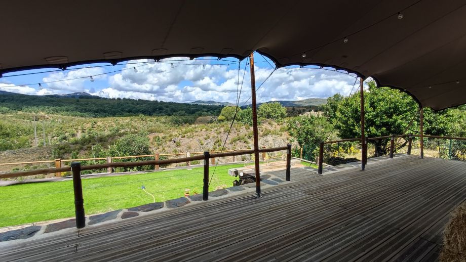Vistas desde la jaima de eventos rurales